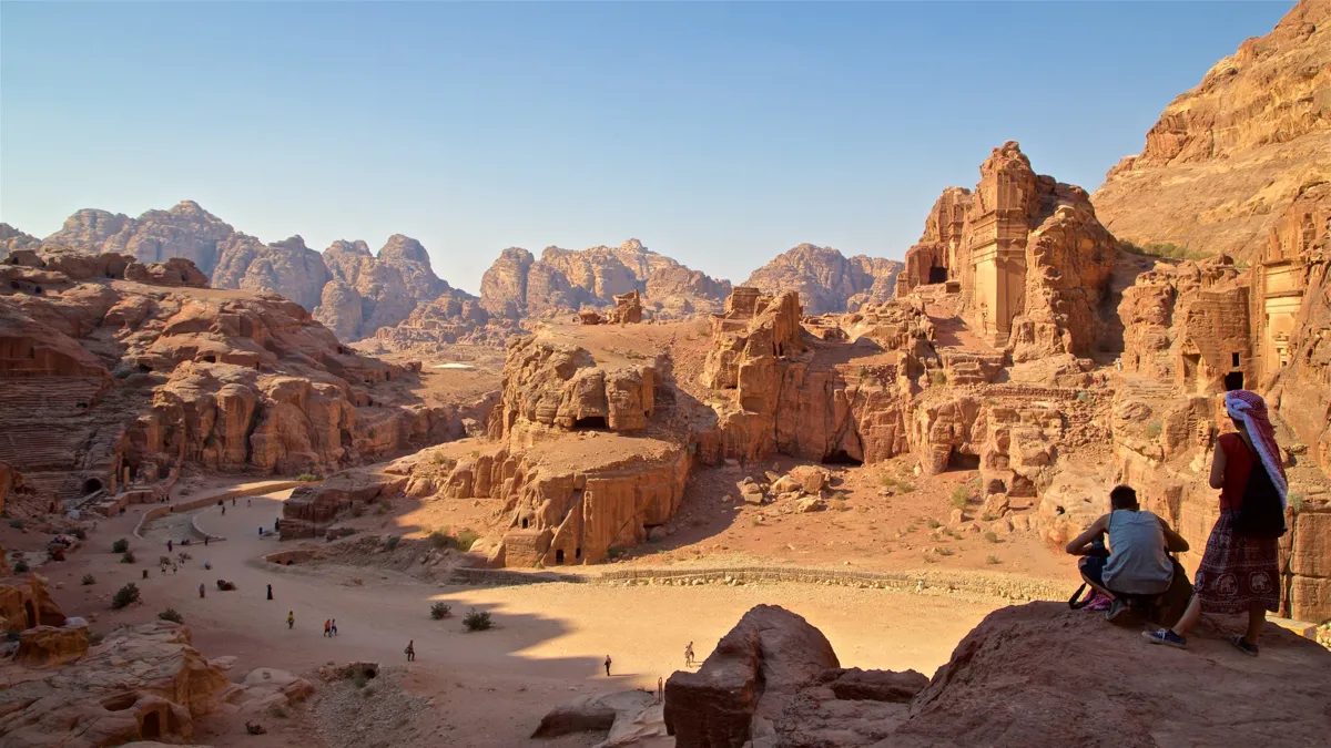 Vilken tid på året är bäst för en resa till Petra i Jordanien?